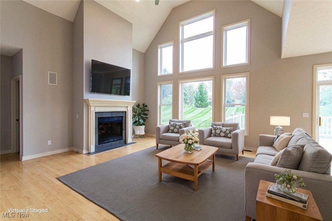 6047 Meadow Lake Drive Medina OH 44256