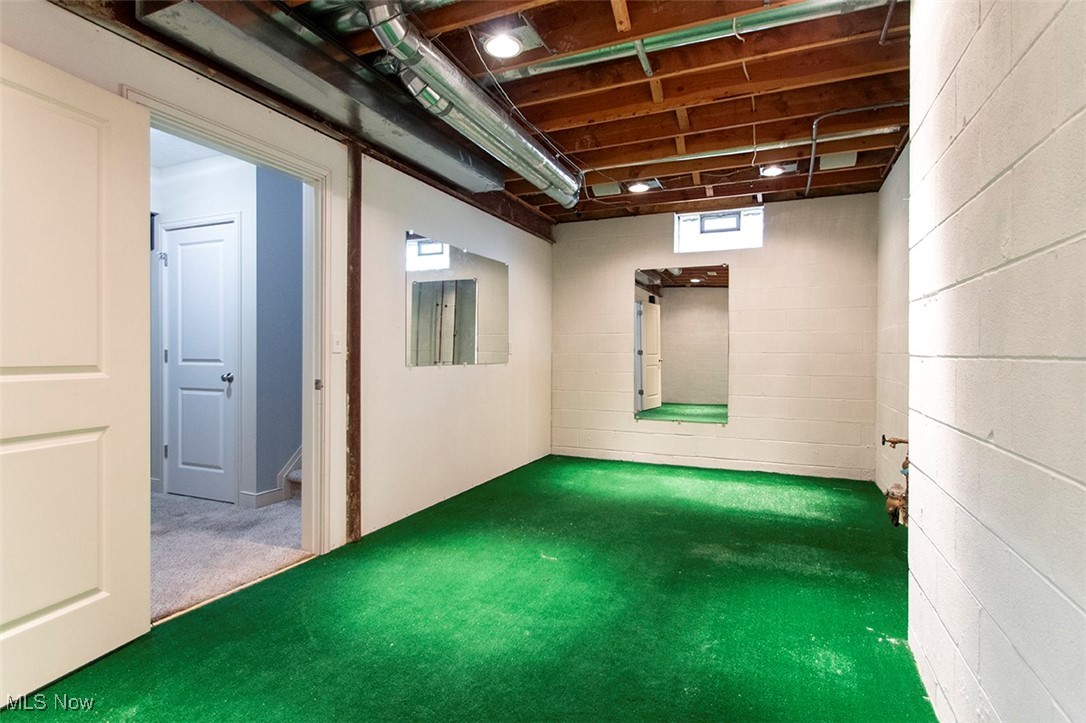 6047 Meadow Lake Drive Medina OH 44256