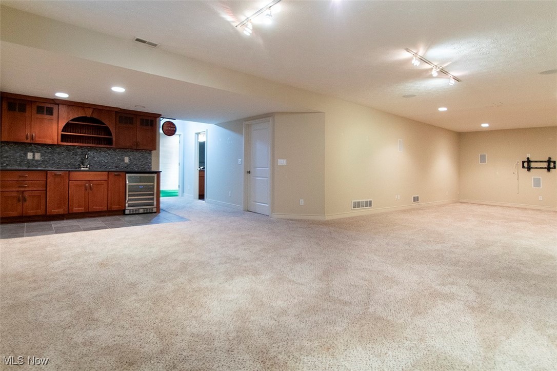 6047 Meadow Lake Drive Medina OH 44256