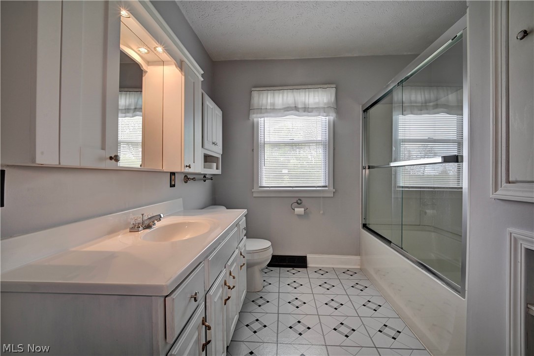 9316 Baer Road Marshallville OH 44645