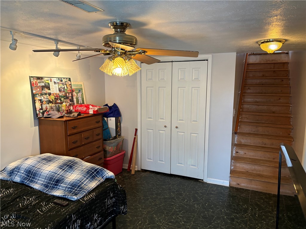 112 W College Street Cadiz OH 43907
