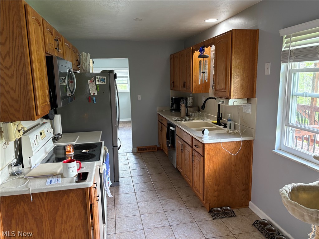 112 W College Street Cadiz OH 43907