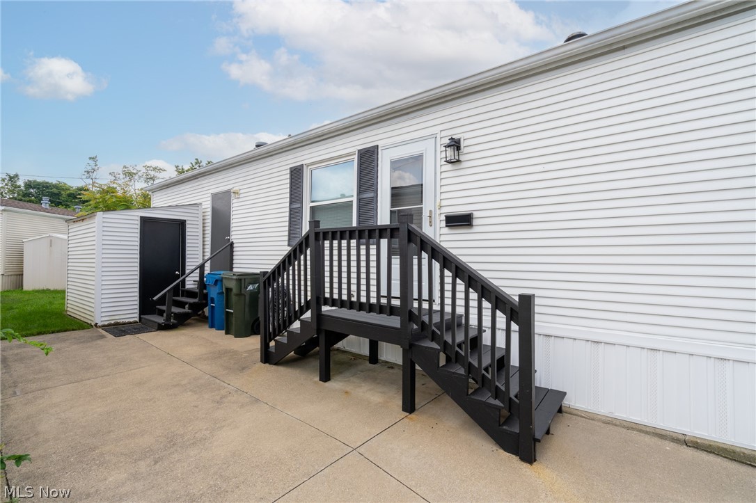 45 Flamingo Avenue Amherst OH 44001
