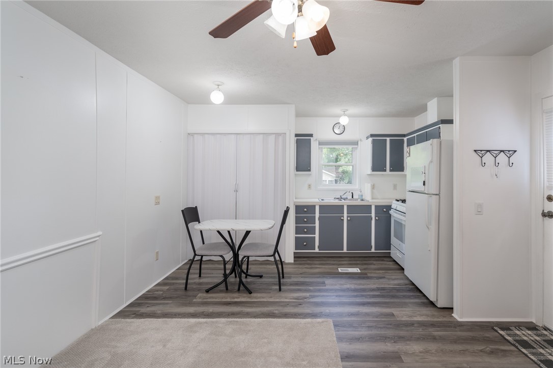 45 Flamingo Avenue Amherst OH 44001