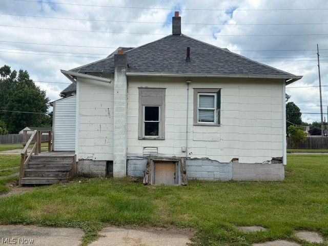 1479 West Avenue NW Warren OH 44483