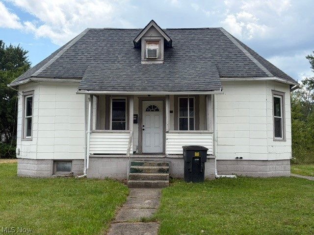 1479 West Avenue NW Warren OH 44483