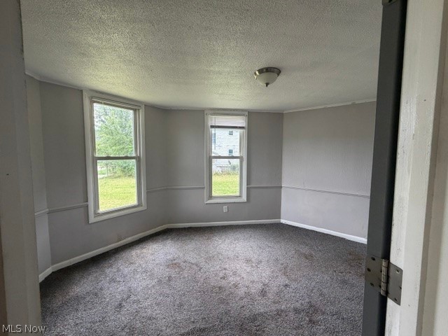 1479 West Avenue NW Warren OH 44483
