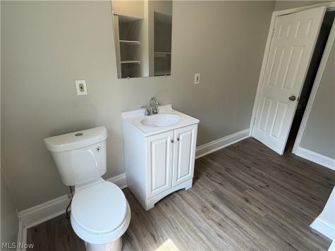 8602 Jeffries Avenue Cleveland OH 44105