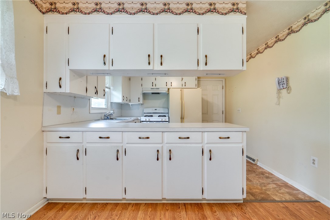 6444 Akron Avenue NW Canal Fulton OH 44614