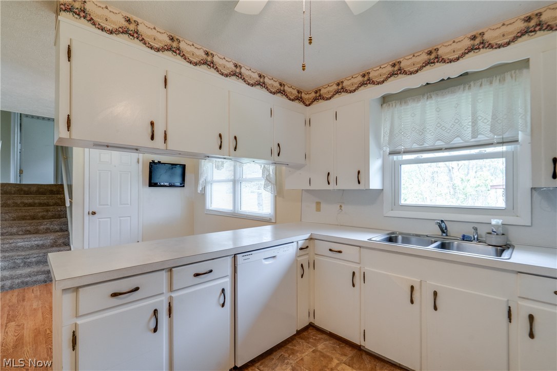 6444 Akron Avenue NW Canal Fulton OH 44614