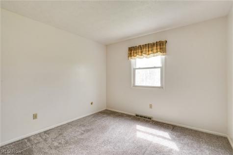 6444 Akron Avenue NW Canal Fulton OH 44614