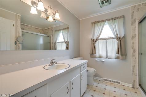 6444 Akron Avenue NW Canal Fulton OH 44614