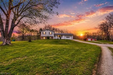 6444 Akron Avenue NW Canal Fulton OH 44614