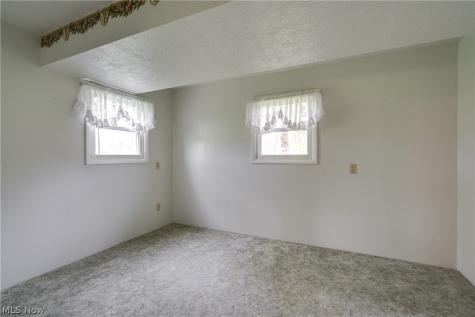 6444 Akron Avenue NW Canal Fulton OH 44614