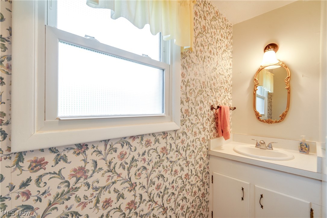 6444 Akron Avenue NW Canal Fulton OH 44614