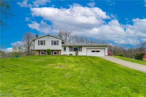 6444 Akron Avenue NW Canal Fulton OH 44614