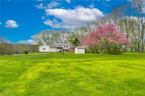 6444 Akron Avenue NW Canal Fulton OH 44614