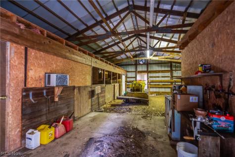 6444 Akron Avenue NW Canal Fulton OH 44614