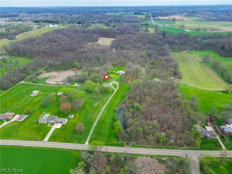 6444 Akron Avenue NW Canal Fulton OH 44614