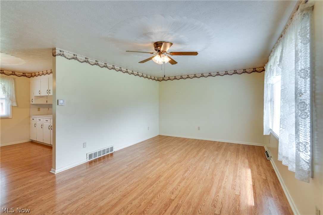 6444 Akron Avenue NW Canal Fulton OH 44614