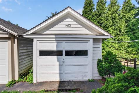 1815 Harvard Avenue NW Canton OH 44709