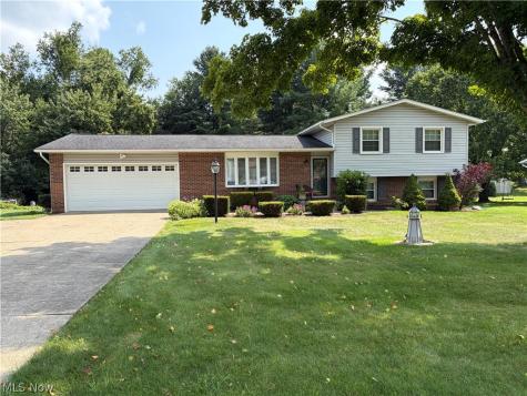11280 Braddock Street NW Canal Fulton OH 44614