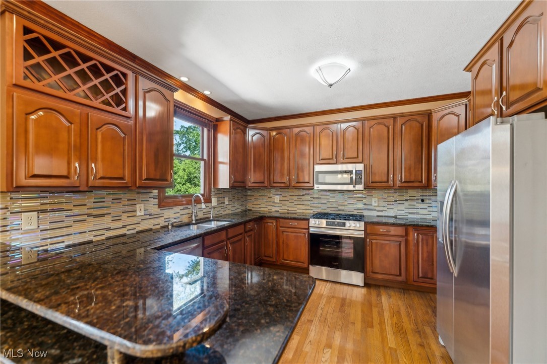 3732 Greenbriar Circle Westlake OH 44145