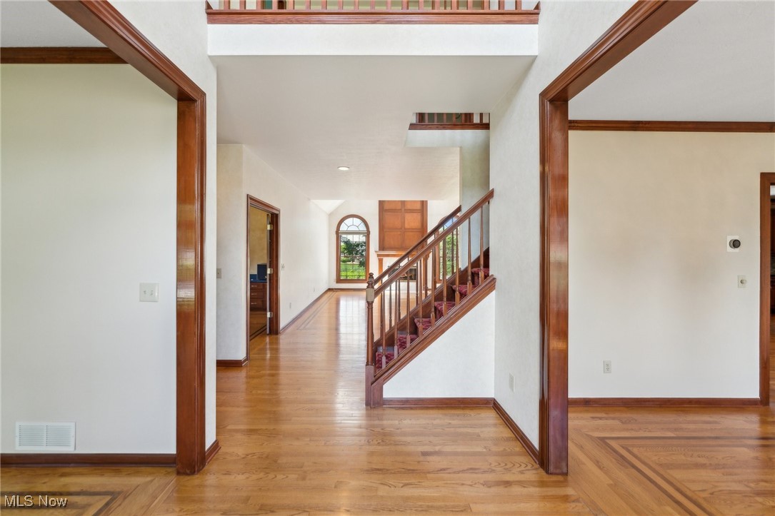 3732 Greenbriar Circle Westlake OH 44145