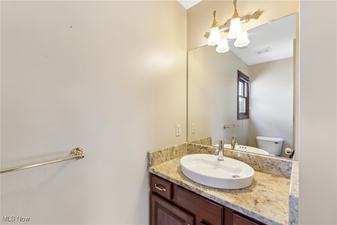 3732 Greenbriar Circle Westlake OH 44145