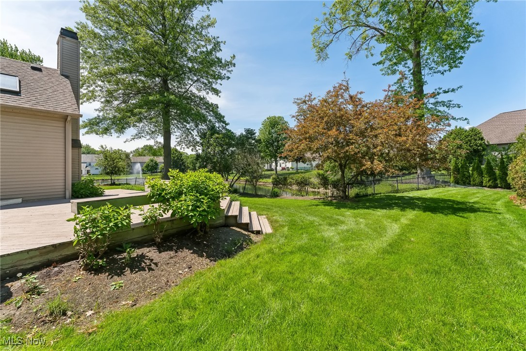 3732 Greenbriar Circle Westlake OH 44145