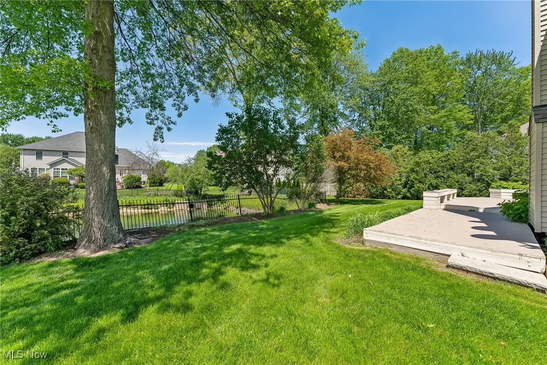 3732 Greenbriar Circle Westlake OH 44145