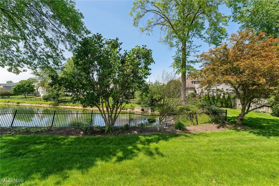 3732 Greenbriar Circle Westlake OH 44145