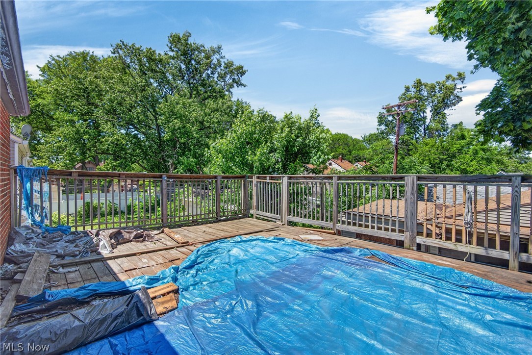 17110 Puritas Avenue Cleveland OH 44135