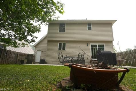 5856 Ridgeview Boulevard North Ridgeville OH 44039