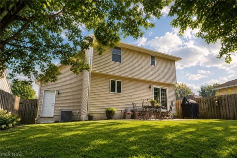 5856 Ridgeview Boulevard North Ridgeville OH 44039