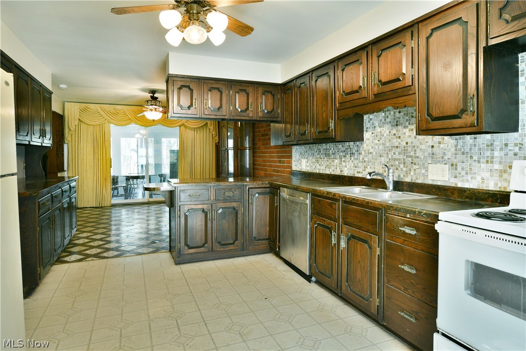9 Hillside Drive Girard OH 44420