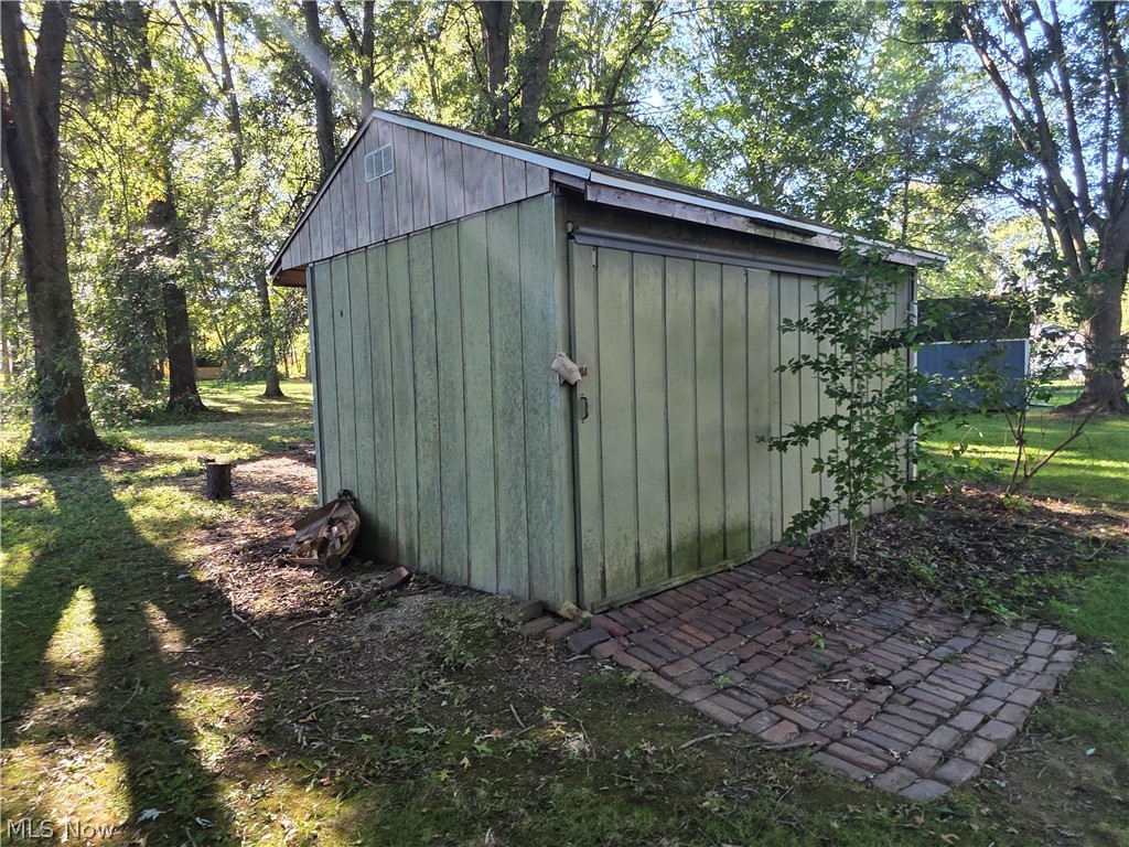 46429 Dogwood Circle New Waterford OH 44445