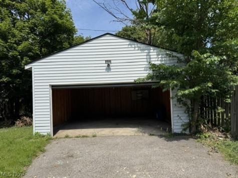 3219 E Overlook Road Cleveland Heights OH 44118