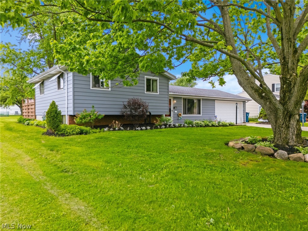 2533 W 37th Street Lorain OH 44053