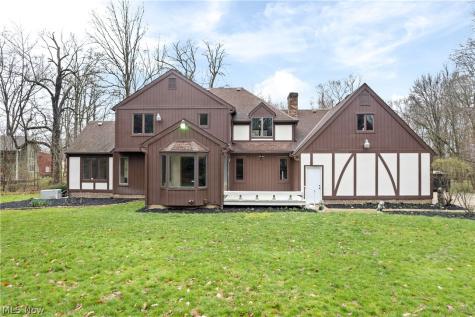 9466 Beryl Street NW Massillon OH 44646
