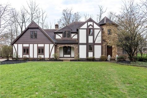 9466 Beryl Street NW Massillon OH 44646