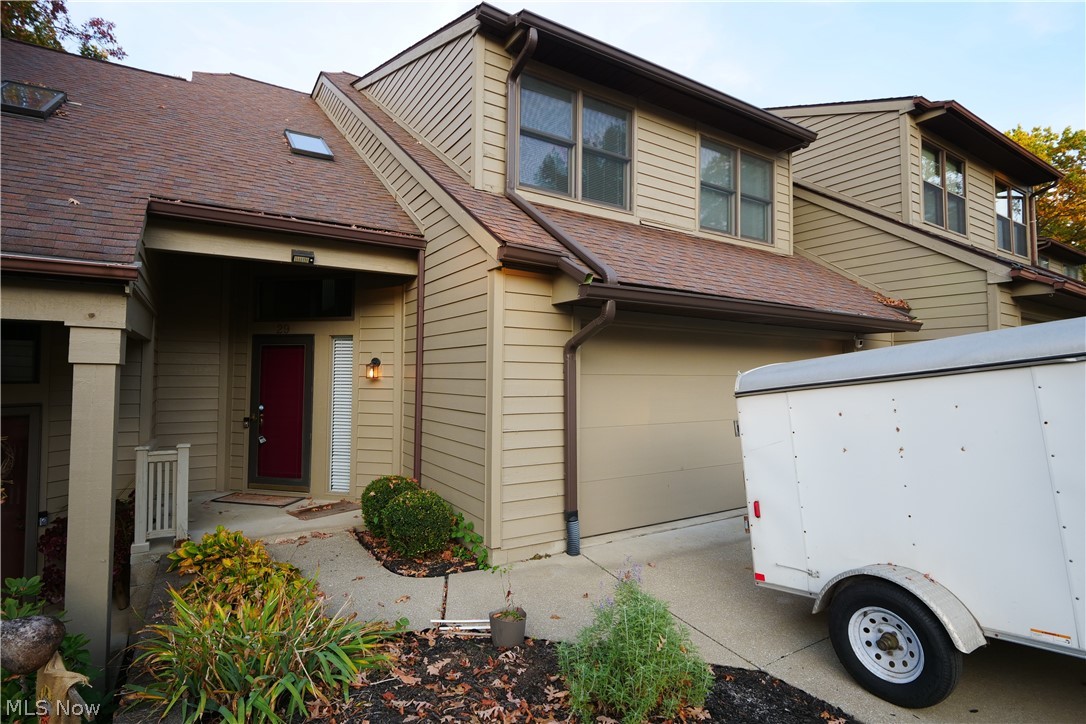 29 Starboard Circle Akron OH 44319