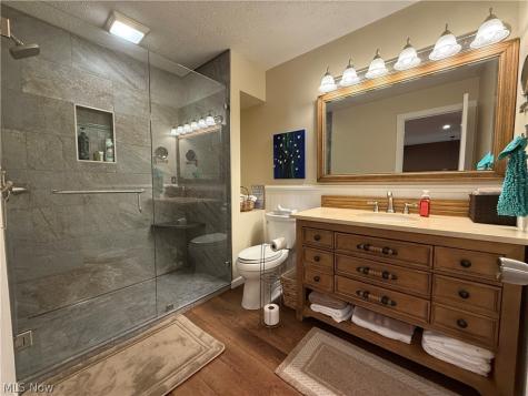 29 Starboard Circle Akron OH 44319
