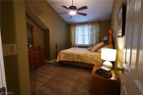 29 Starboard Circle Akron OH 44319