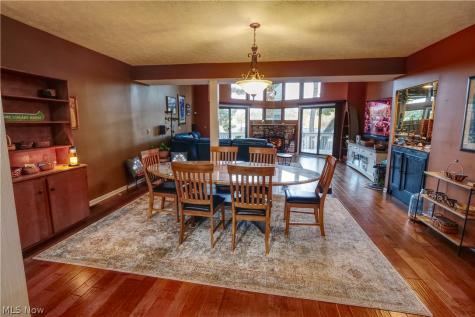 29 Starboard Circle Akron OH 44319