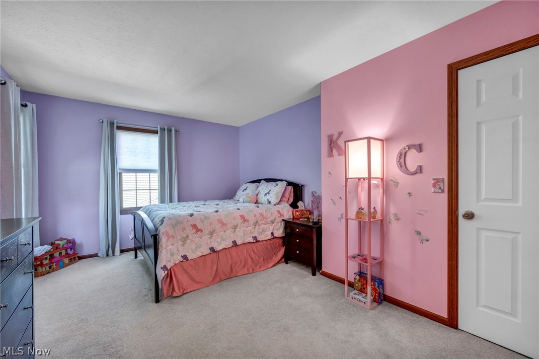 19990 Winding Trail Strongsville OH 44149