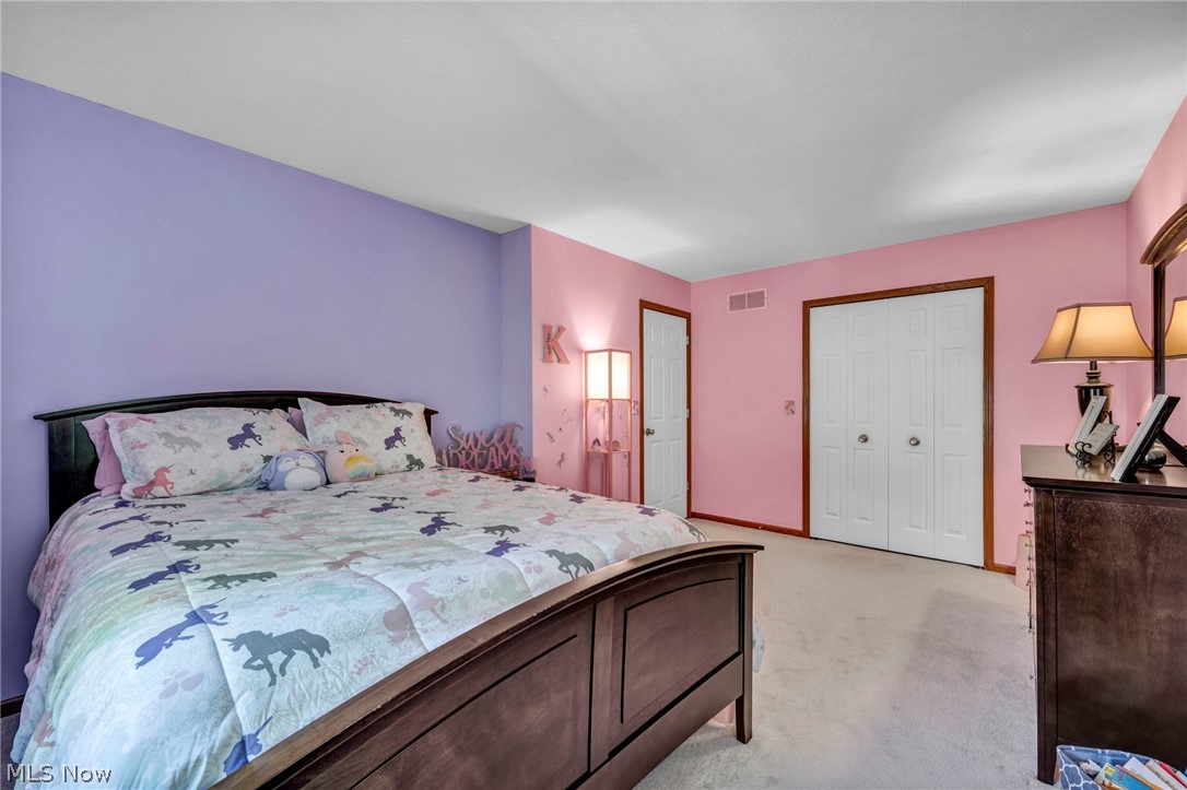 19990 Winding Trail Strongsville OH 44149
