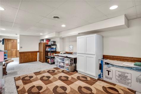 19990 Winding Trail Strongsville OH 44149