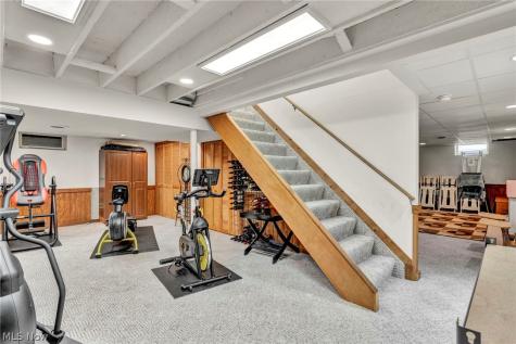 19990 Winding Trail Strongsville OH 44149