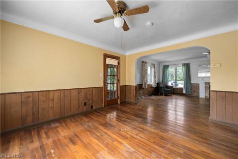 6515 Wedgewood Drive North Olmsted OH 44070